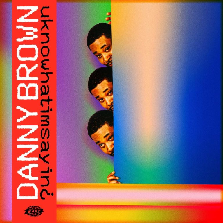 Buntes Cover mit Danny Brown, der dreimal hinter einer Wand hervorschaut.