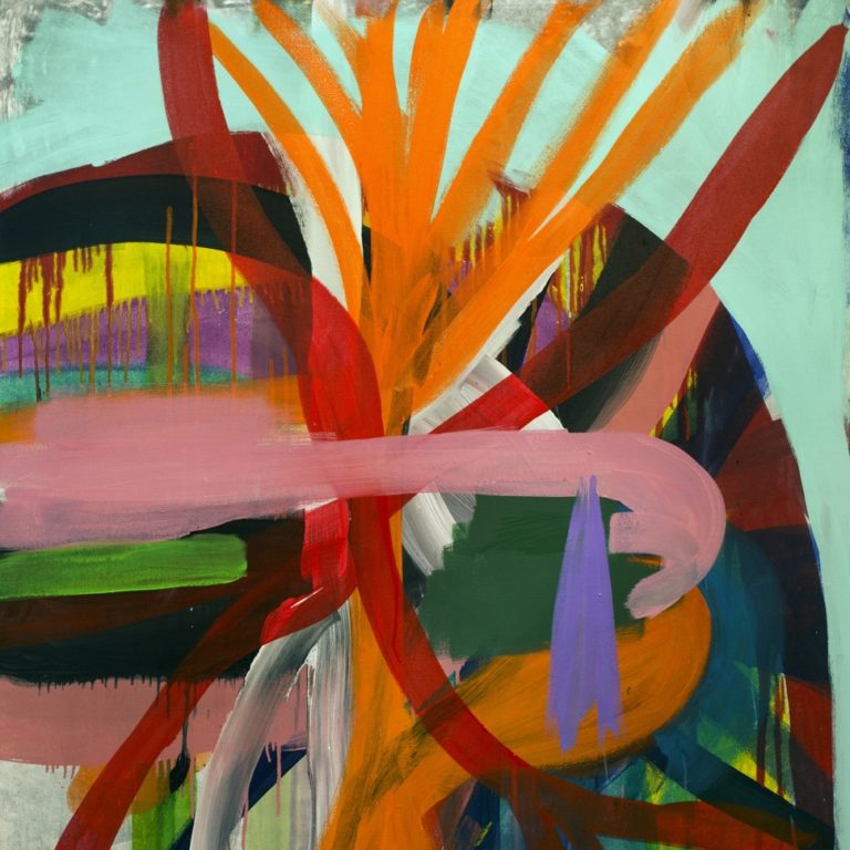 Abstrakte Malerei mit bunten, überlappenden Pinselstrichen in Orange, Rot, Lila und Grün auf hellblauem Hintergrund.