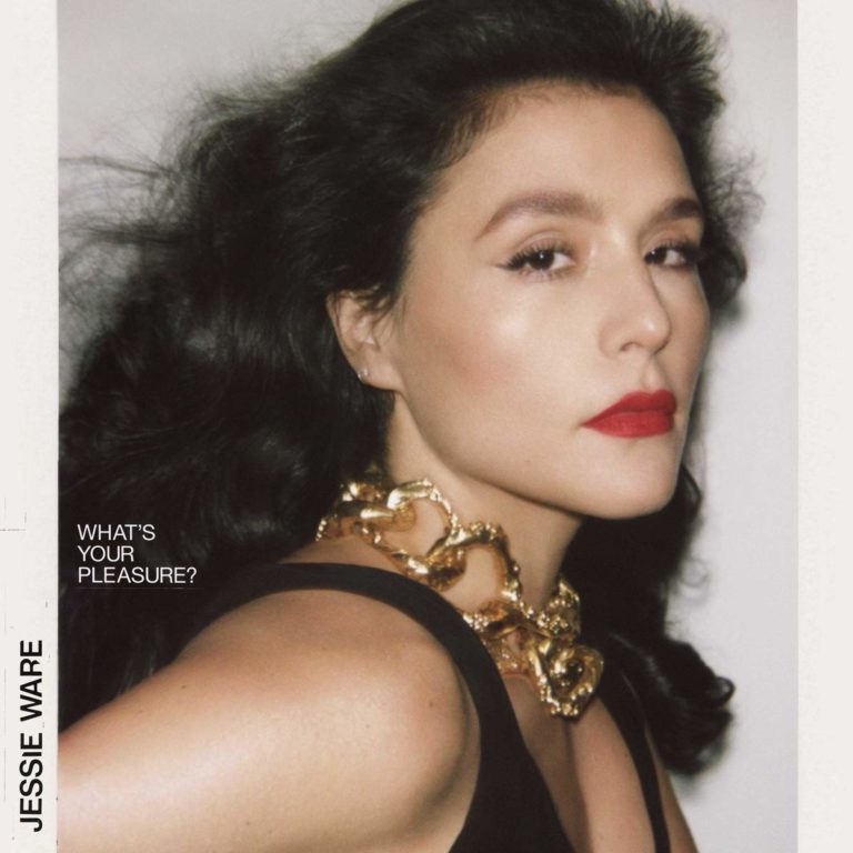 Porträt von Jessie Ware mit rotem Lippenstift und goldener Kette auf dem Albumcover.