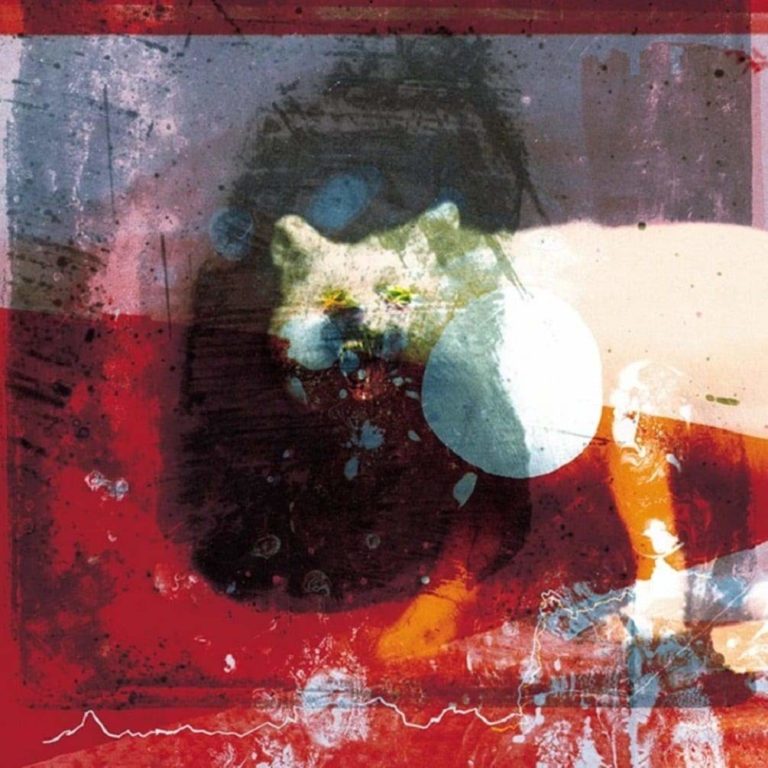 Verwaschenes, abstraktes Albumcover mit rotem Farbverlauf, auf dem eine Katze mit überbelichtetem Lichtball in surrealer Szenerie zu sehen ist.