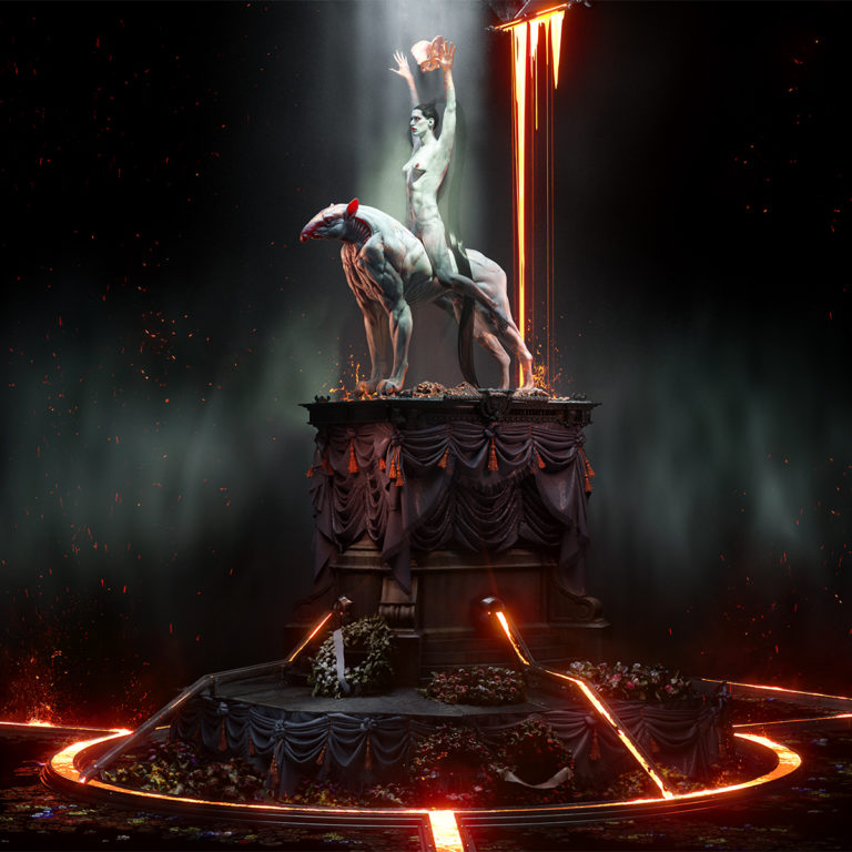 Eine skulpturale Figur von Arca, nackt auf einem futuristischen Tierwesen reitend, erhebt sich in göttlicher Pose unter glühendem Lavaregen – inszeniert auf einem düsteren Podest mit floraler Umrahmung.