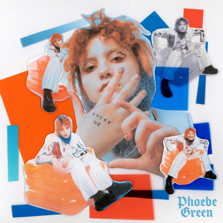 Collagehaftes Albumcover von Phoebe Greens „Lucky Me“, mit mehrfach ausgeschnittener Künstlerin auf orange-blauem Hintergrund; zentrale Hand mit „Lucky Me“-Tattoo.