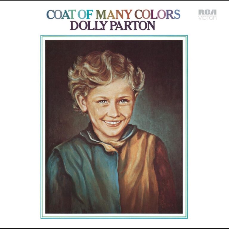 Cover des Albums Coat of Many Colors von Dolly Parton mit einem Porträt eines lächelnden Kindes in einem bunten Mantel.