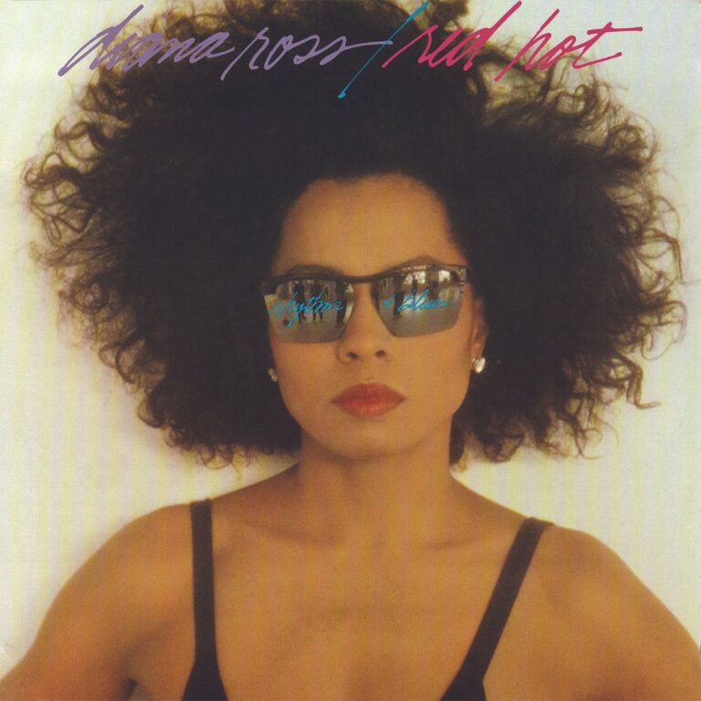 Diana Ross mit vollem Afro und Sonnenbrille auf dem Cover ihres Albums Red Hot Rhythm & Blues.