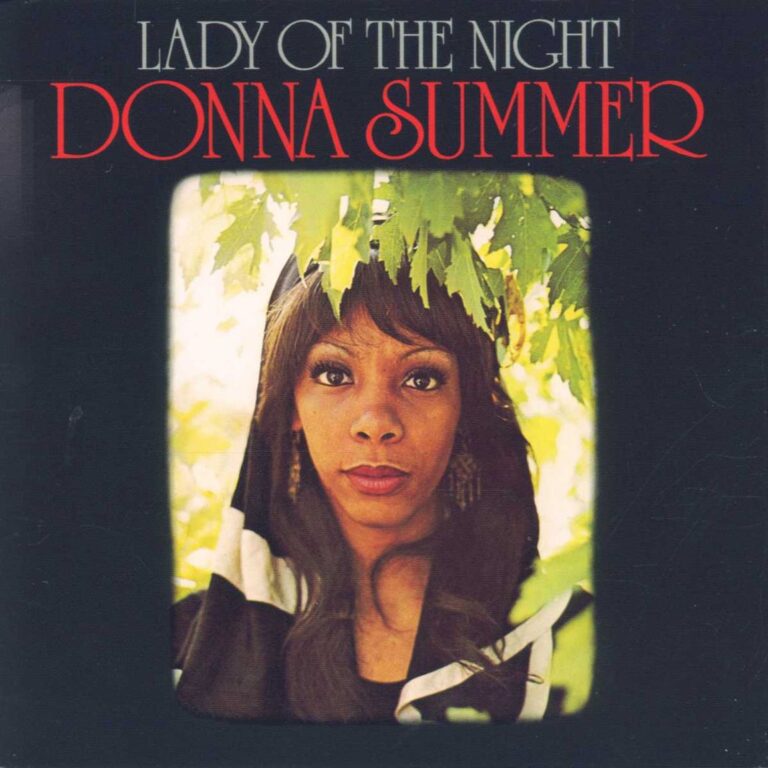 Albumcover von Lady of the Night mit Donna Summer, umgeben von grünen Blättern.