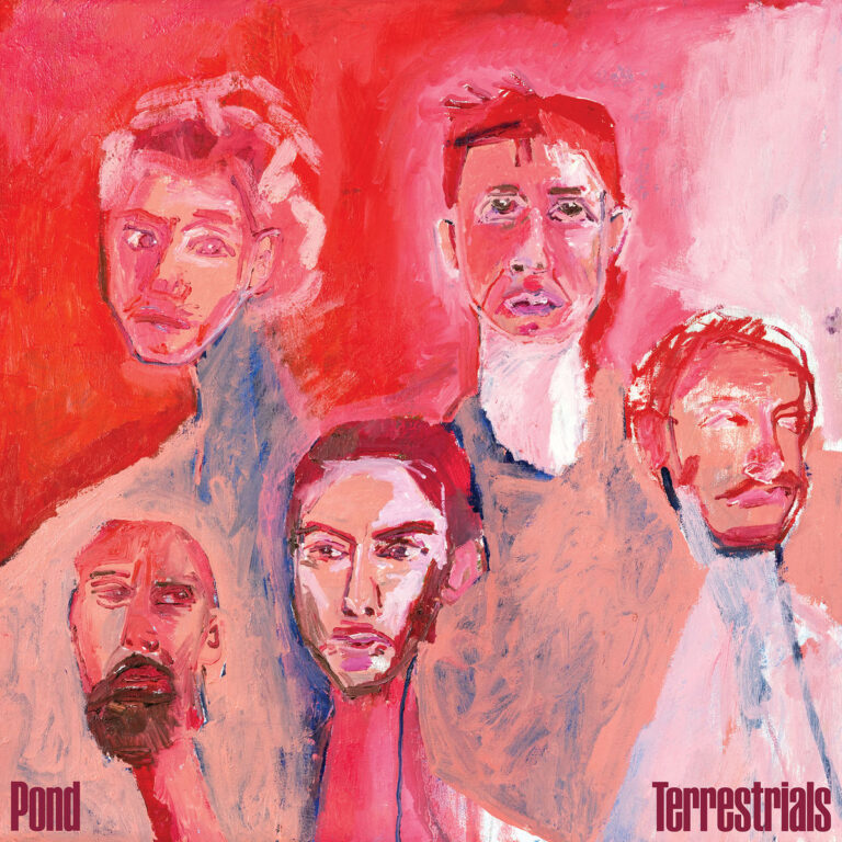 Fünf grob gemalte, expressionistische Gesichter in intensiven Rot- und Pinktönen auf Leinwand.